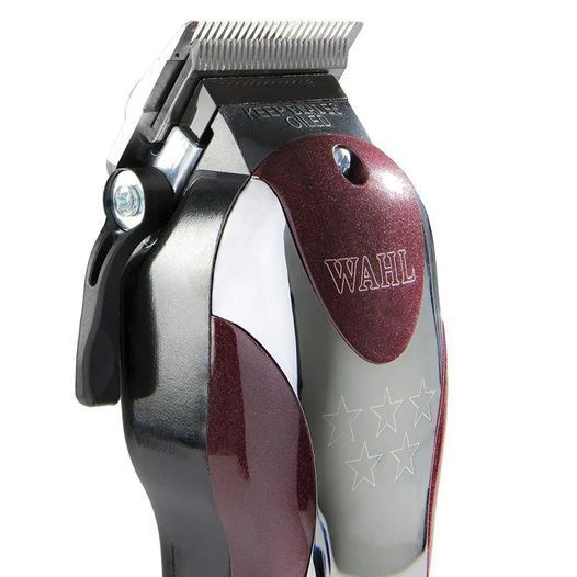Профессиональная машинка для стрижки Barber Wahl Magic Clip 08451-316